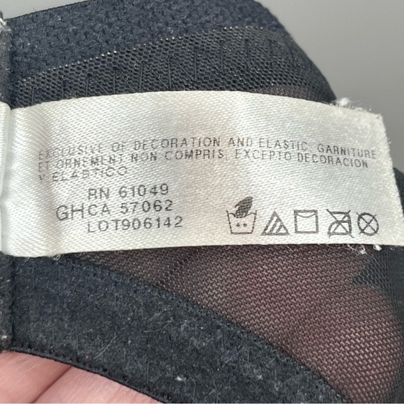 Wacoal 855225 black Stark Beauty sheer mesh lace underwire unlined bra, 36D. - Picture 9 of 10